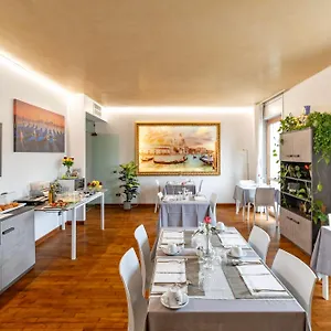 Bed & Breakfast Venice Friends, Mestre